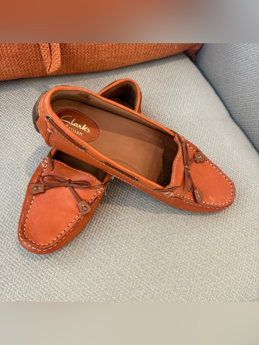 Clarks Artisan Dunbar Racer Orange Size 8M Model 64122